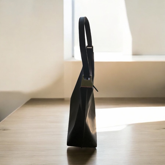 VINTAGE GUCCI TOM FORD ERA CHOCOLATE BROWN SMOOTH LEATHER SHOULDER BAG - Picture 9 of 9